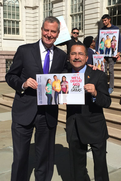 New York City Mayor Bill De Blasio and Guillermo Chacón, President of the Latino Commission on AIDS.